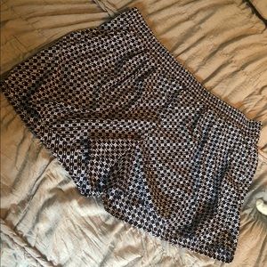 Ana black and white dress shorts